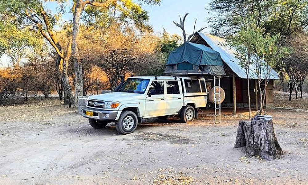 Toyota Landcruiser 2.8GD-6 AT DC W/Camping 2Pax or similar